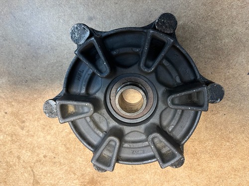 Rear wheel sprocket carier - wheel,