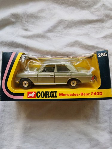 Corgi toys mercedes - corgi,