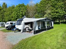 Isabella Ventura Pacific D250 Caravan Awning - with fibre glass poles & carpet