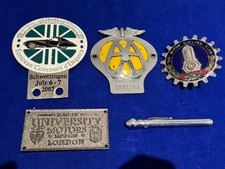 5 Automobilia lots (3 Badges,1 Dash Plaque & Tyre pressure gauge)