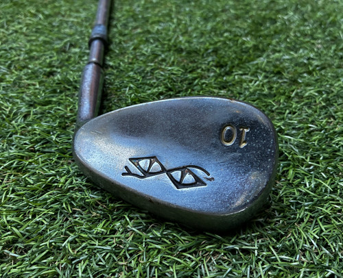 Snake eyes iron pitching - eyes, 10