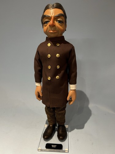 Gerry anderson replica - gerry,