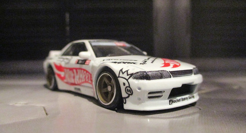 Hot wheels premium 64 - hot,
