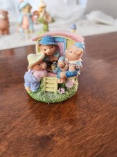 Ornament- (three) 3 Bears with a Caravan. A fun little figurine.