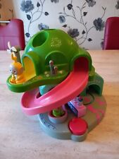 RARE****1996 TELETUBBIES POP IN N PLAY HOME HILL HOUSE  PLAYSET & FIGURES****