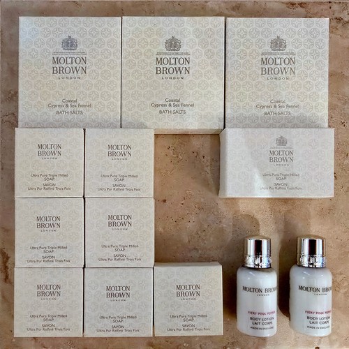 Molton brown london lot - molton,