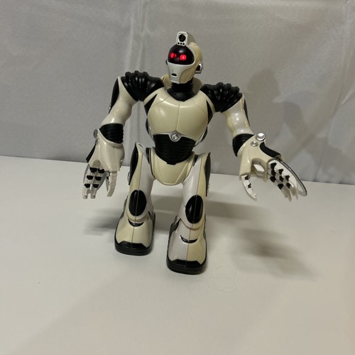 2005 robosapien mini robot - mini,