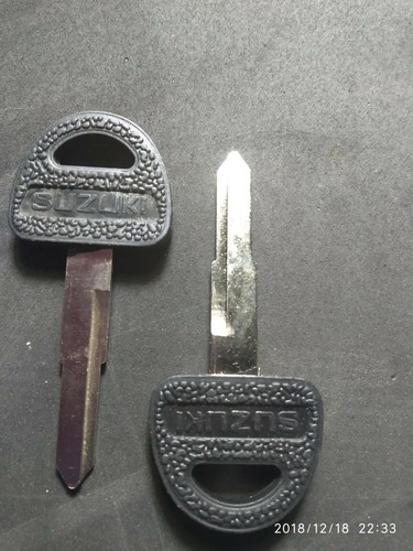 Blank key pair suzuki - 1,