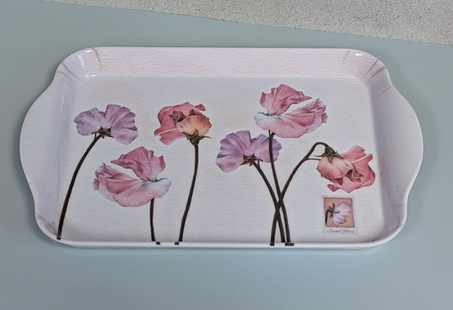 Small flowers floral sweet pea