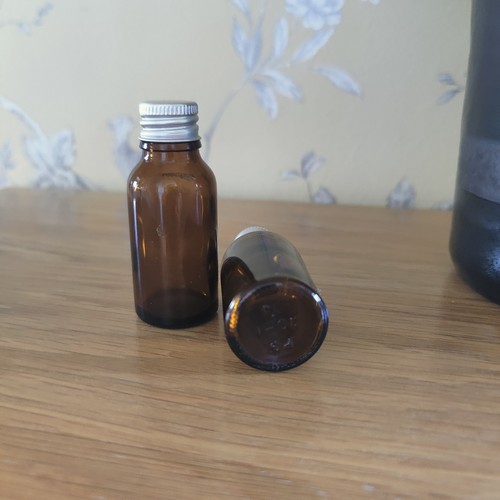 Small 20ml amber - small,