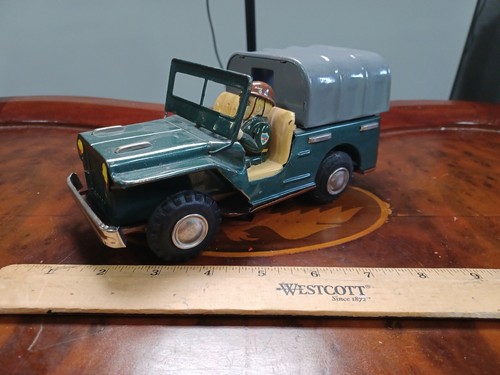 Vintage tin friction - friction, toy