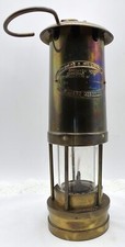Vintage E Thomas Williams