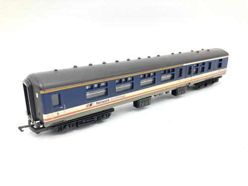 Weathered hornby coach r4154 - coach,