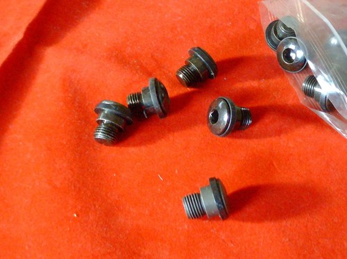 Rear derailleur fixing - rear, bolt