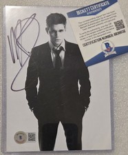 MICHAEL BUBLE SIGNED 5X7 PHOTO