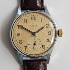 Vintage Smiths De Luxe A404