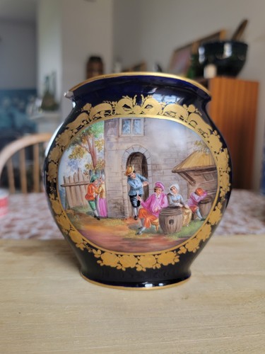 Royal vienna porcelain - royal,