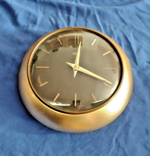Smiths dorking battery quartz - smiths,