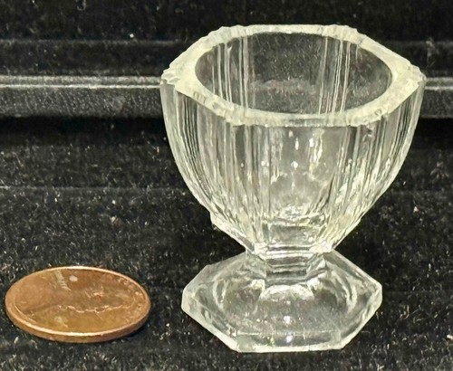 Antique sandwich glass child - antique,