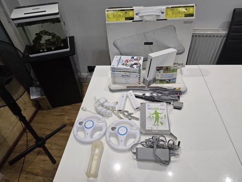 Nintendo wii console - wii, console•2