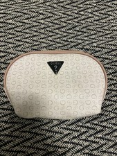 GUESS Toiletry / Make Up Bag -