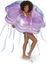 Big mouth float jellyfish - mouth,