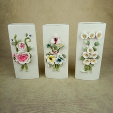 ⭐ Wall Pockets Floral Design