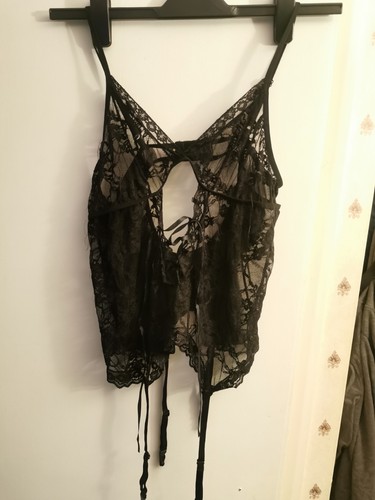 Black basque - black,