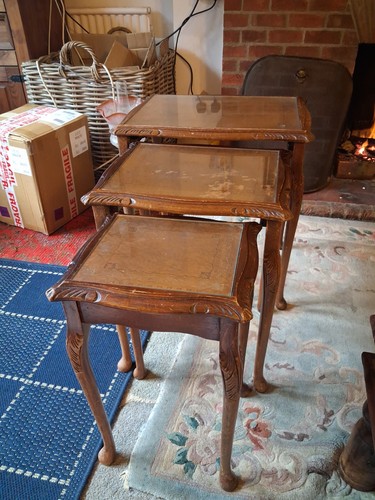 Vintage nest leather - of,