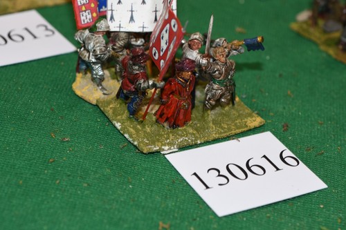 25mm medieval generic men - /,