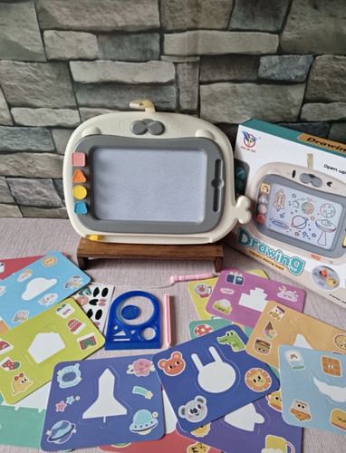 Kids magnetic drawing doodle - magnetic,