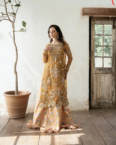 Mysie tahira amari mehndi - amari,