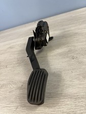 VOLVO V70 MK2 S60,XC70 2.4 D5 2002-2009 THROTTLE ACCELERATOR PEDAL 30683521