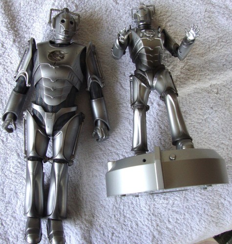 Cyberman leader figure - 12",