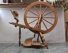Spinning Wheel Schacht Reeves