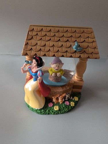 Vintage disney snow - vintage, white