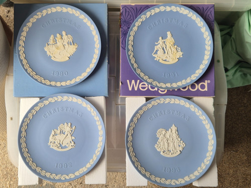 Wedgwood jasperware - 4, x