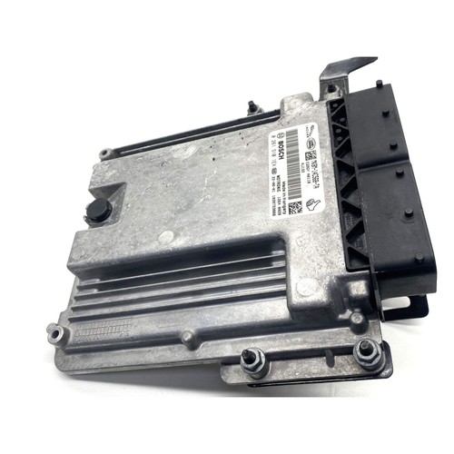 Land rover defender engine - land,