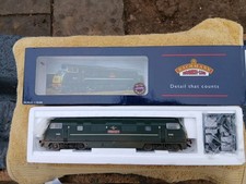 Bachmann 32-058  Class 42 Warship Grenville Weathered Green