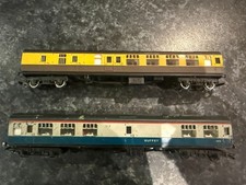 2 hornby triang OO BR mk1