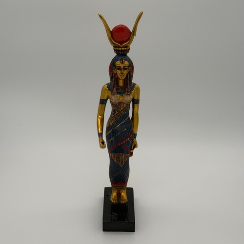 Egyptian goddess isis - isis, statue