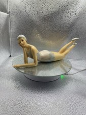 FIGURINES ORNAMENTS CERAMIC