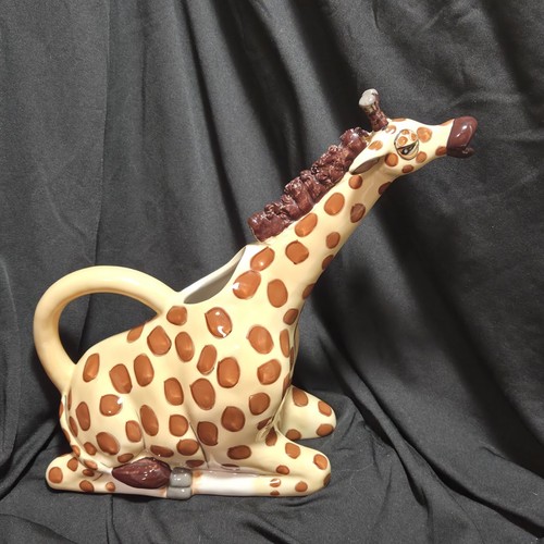 Giraffe ceramic teapot - giraffe,