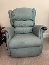 Theraposture Riser Recliner