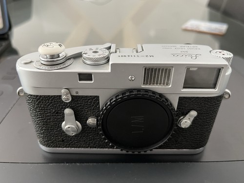 Leica silver rangefinder - leica, m2