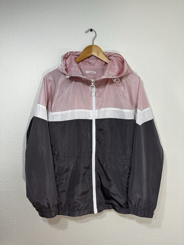 Maurices colorblock size - size, m