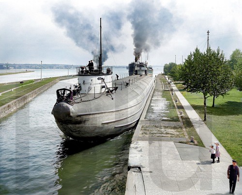 1910 whaleback barge - barge, x