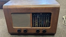 PYE Cambridge England Vintage Wooden T35 Valve Radio – Untested, Sold as Seen