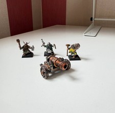 Warhammer (Holds 1 Cannon With