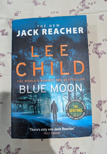 Lee child blue moon - lee,